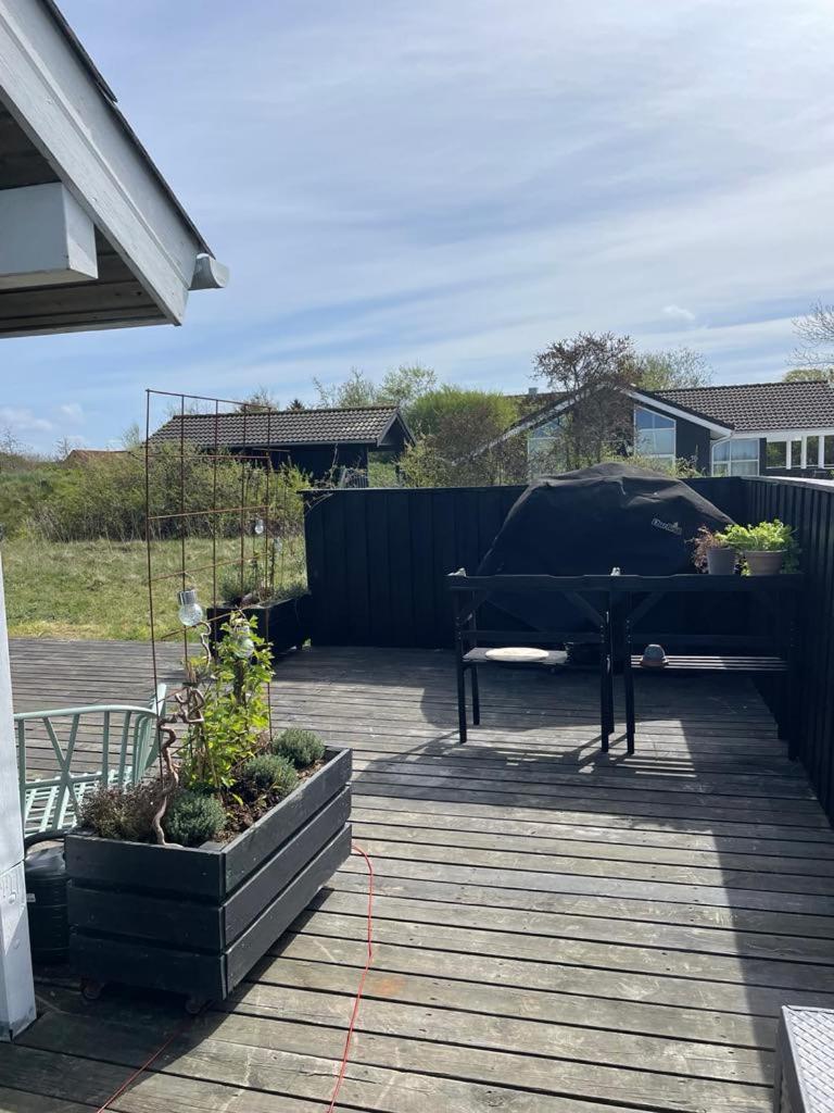 Exclusive Cottage Close To Tornby Beach 希茨海尔斯 外观 照片